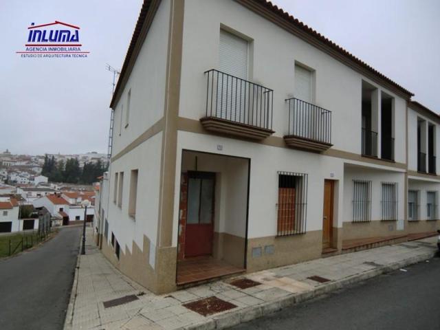 Adosada en venta en Jerez de los Caballeros, Bellavista photo 0