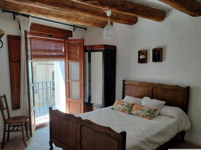 Casas de pueblo en venta en Cervera del Maestre photo 0