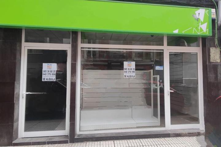 Local comercial en venta en Gijón, Centro - Playa photo 0