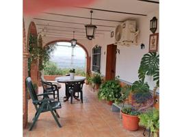 Casa con terreno en venta en Almodóvar del Río photo 0