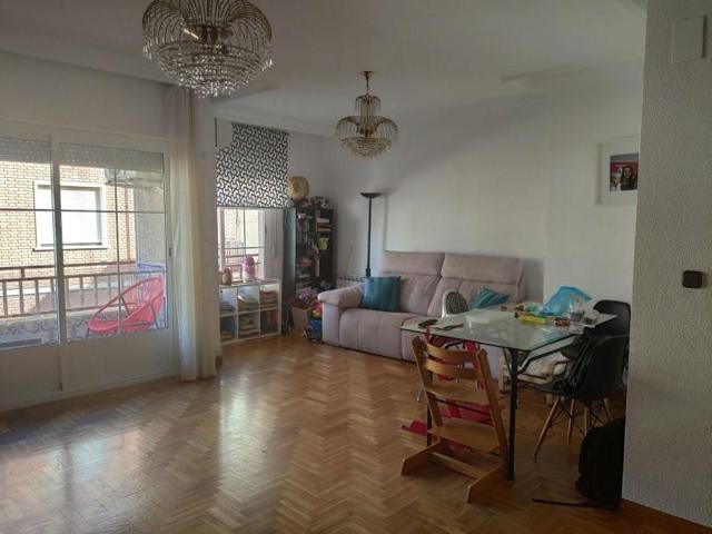 Piso en venta en Albacete photo 0