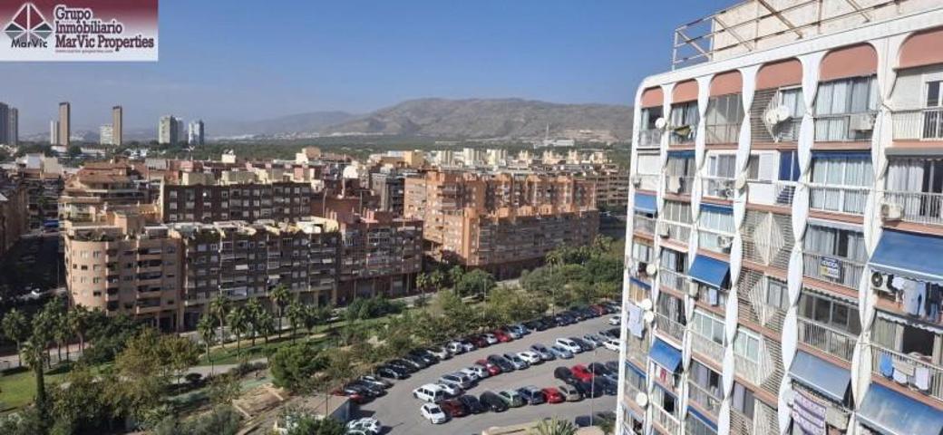 Apartamento en venta en Benidorm, Juzgados photo 0