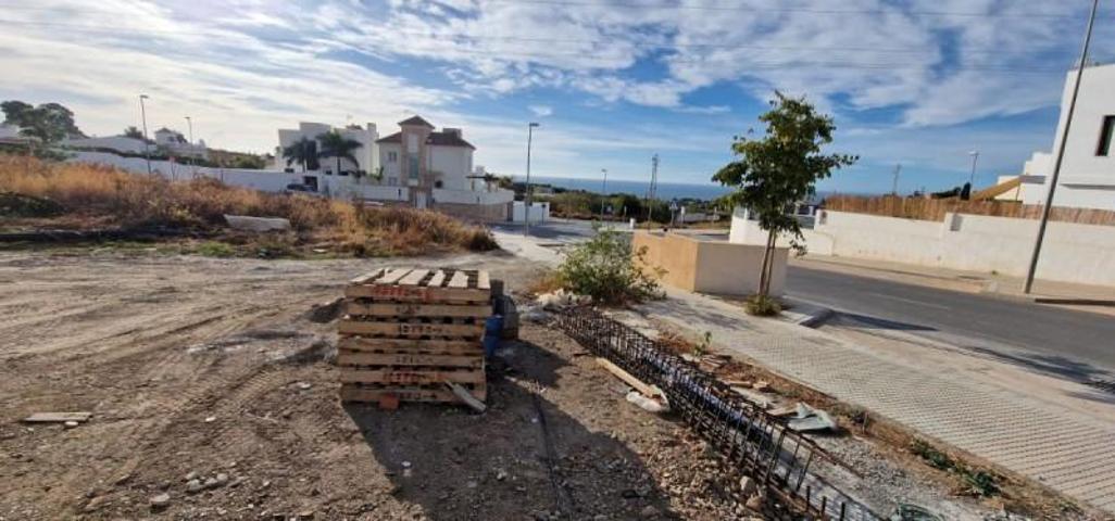 Terreno en venta en Nerja, Urbanizacion - Fuente el Baden photo 0
