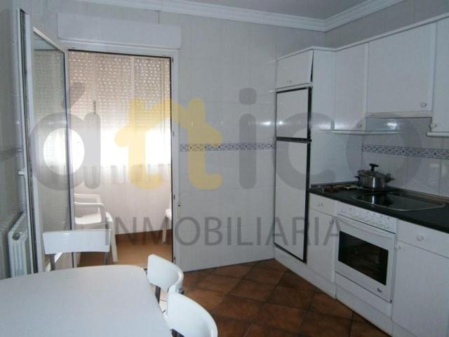 Piso en venta en Medina del Campo photo 0