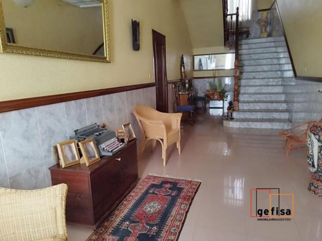 Casa en venta en Valdepeñas, Buena photo 0