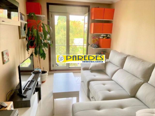 Apartamento en venta en Cangas, Centro photo 0