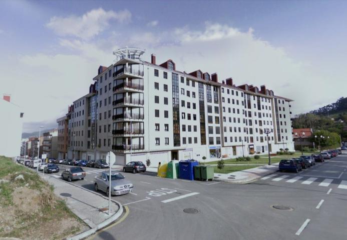 Local comercial en venta en Pravia, Pravia photo 0