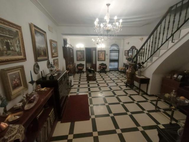Casa en venta en Morón de la Frontera photo 0