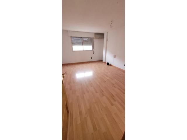 Piso en venta en Zaragoza photo 0