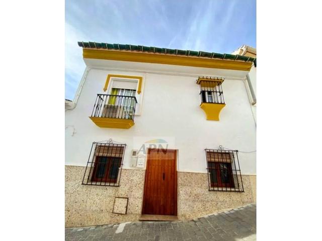 Casas de pueblo en venta en Alora photo 0