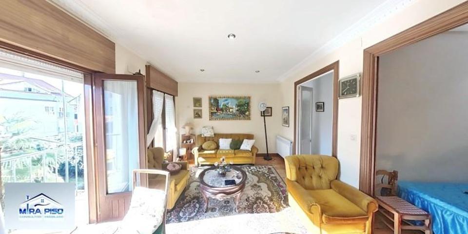 Piso en venta en Santoña, Santona photo 0