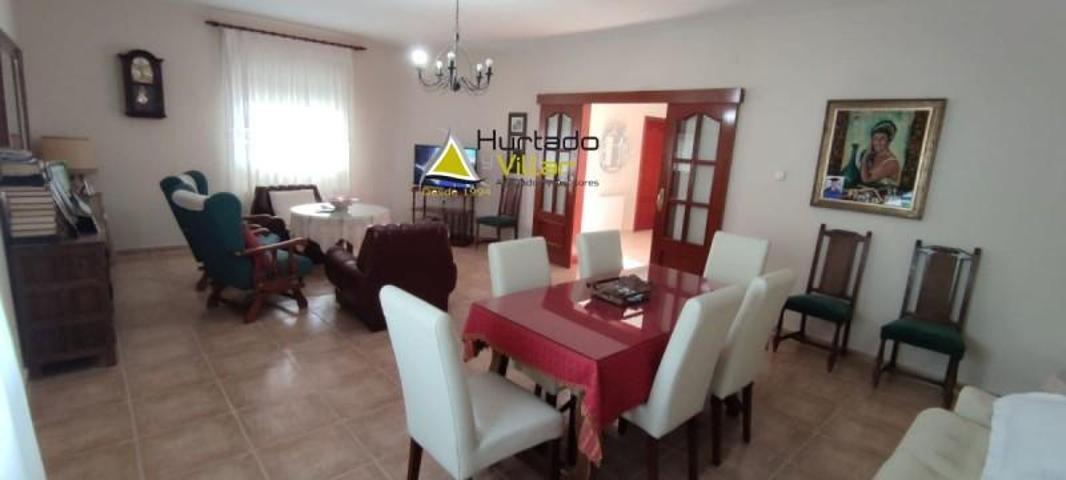 Chalet en venta en Torreperogil, Torreperogil photo 0