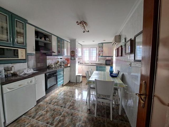 Piso en venta en Valencia, La Llum photo 0