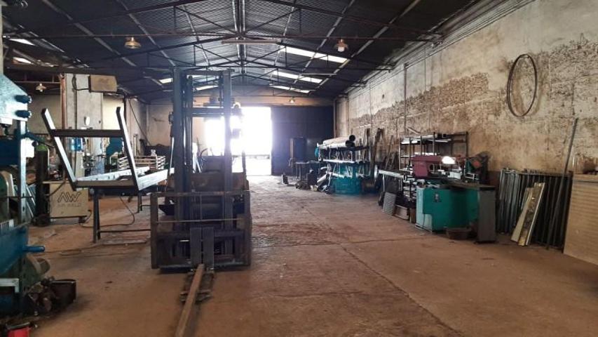 Local comercial en venta en Valdepeñas, Subcentro photo 0