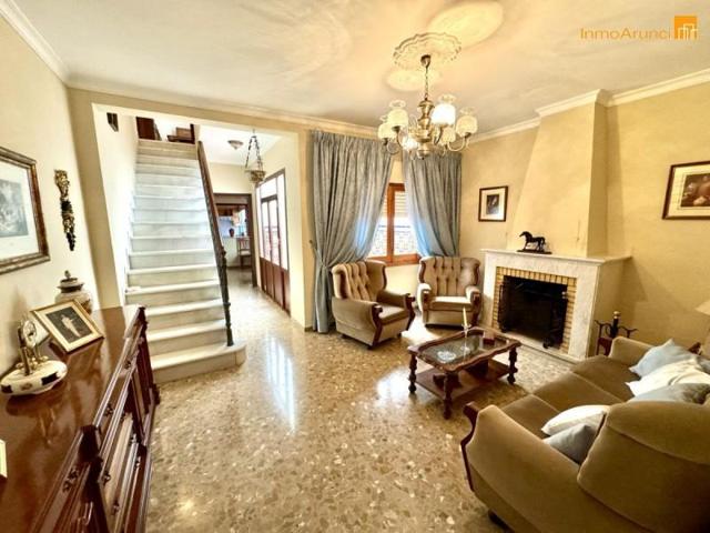 Casa en venta en Morón de la Frontera, Puerta Sevilla photo 0