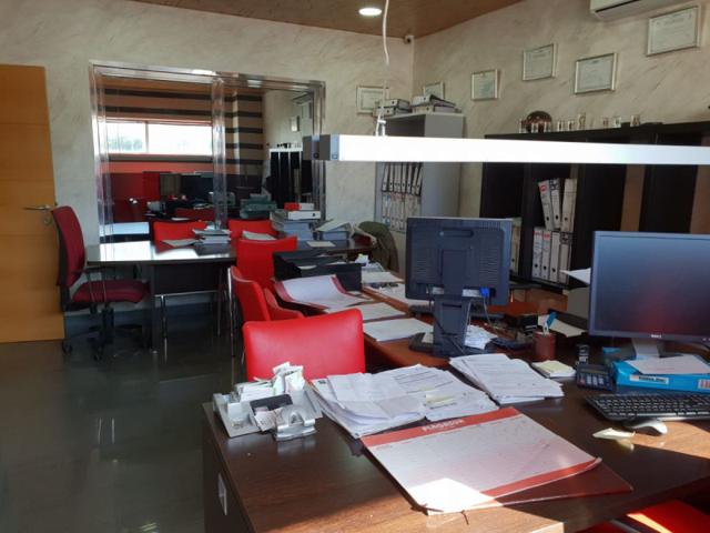 Nave industrial en venta en Jerez de la Frontera, Pol. Ind. El Portal photo 0