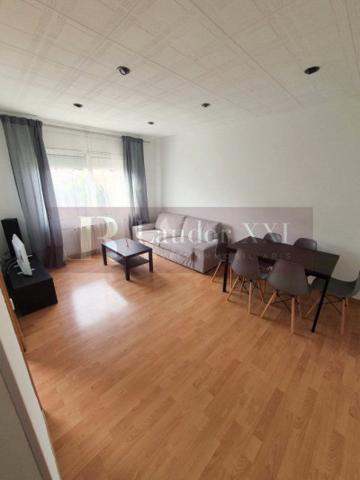 Piso en venta en Sabadell, Can Rull photo 0