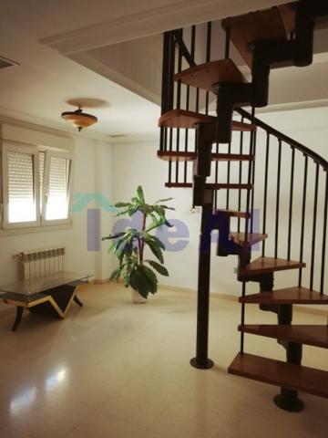 Piso en venta en Almendralejo, Centro - Zona Comercial photo 0