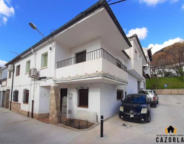 Casa en venta en Cazorla, Cazorla photo 0