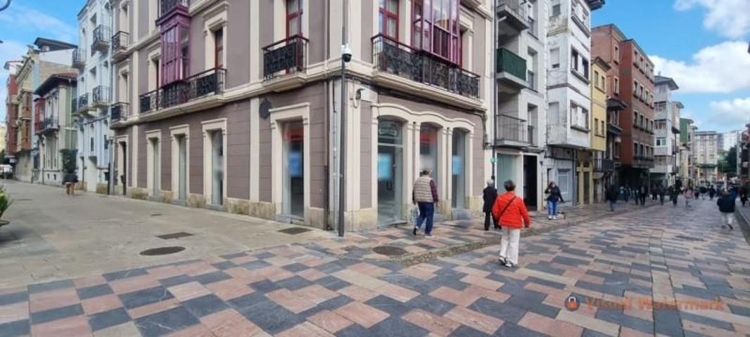 Local comercial en venta en Avilés, Centro photo 0