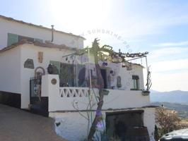 Casa en venta en Válor photo 0