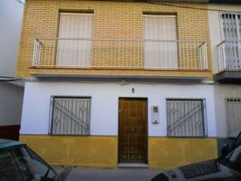 Casa en venta en Vélez de Benaudalla, Centro photo 0
