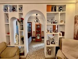 Bungalow en venta en Dos Hermanas photo 0