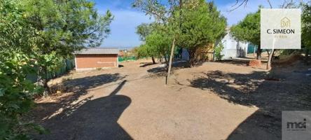 Casa con terreno en venta en Carranque, Carranque photo 0