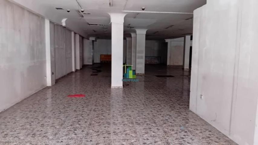Local comercial en venta en Albacete, Isabel La Catolica photo 0