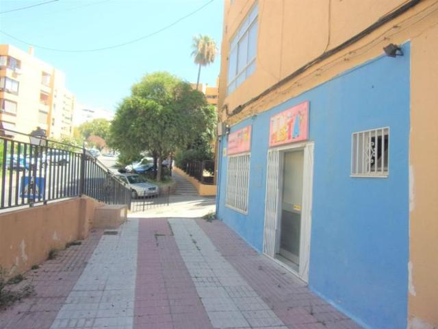 Local comercial en venta en Marbella, Centro - La Florida photo 0