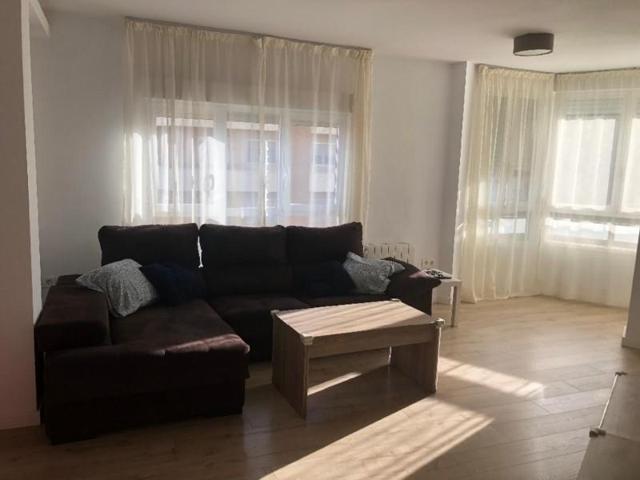 Piso en venta en Albacete photo 0