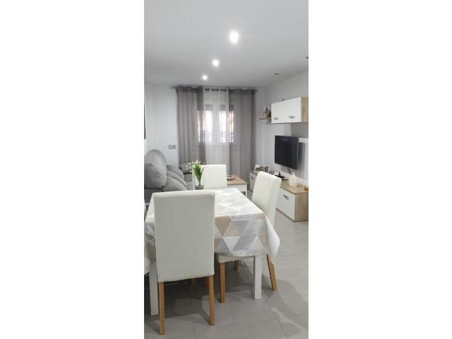 Piso en venta en Cádiz photo 0