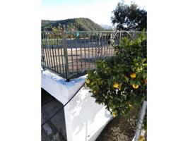 Chalet en venta en Benadalid photo 0