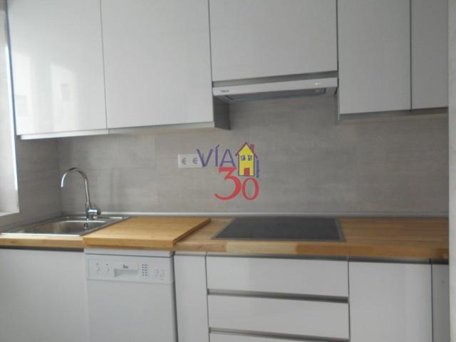 Piso en venta en Salamanca, Garrido Norte photo 0