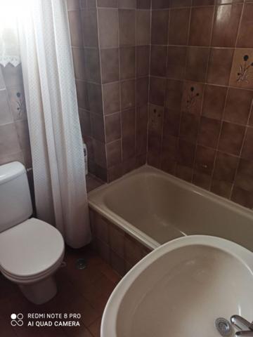 Adosada en venta en Moguer, Moguer photo 0