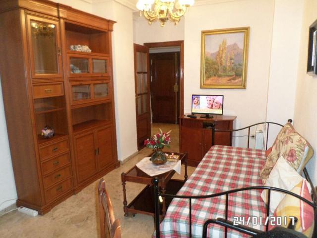 Piso en venta en Jaén, Boulevard photo 0