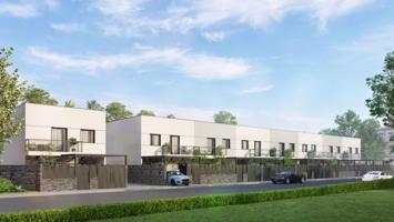 Casa en venta en Oliva de Plasencia, Oliva De Plasencia photo 0