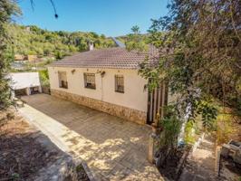Casa en venta en Sant Pere de Ribes, Can Lloses photo 0