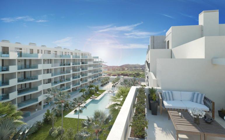 Apartamento en venta en Fuengirola, Las Lagunas photo 0