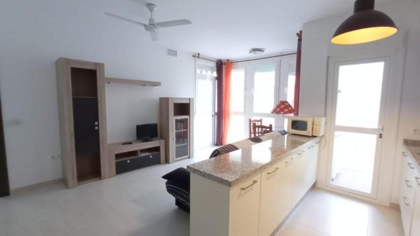 Apartamento en venta en Torrox, Costa photo 0