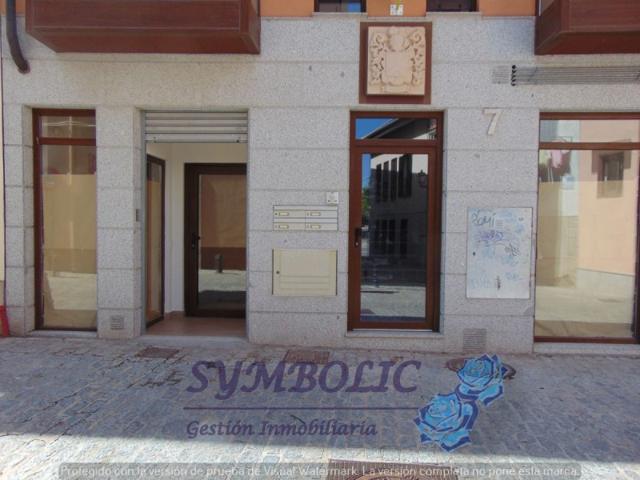 Local comercial en venta en El Escorial, Centro - Ayuntamiento photo 0