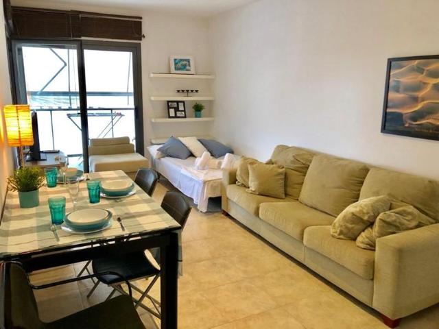 Apartamento en venta en Lloret de Mar, Playa de Fenals photo 0