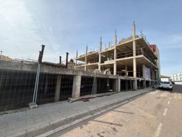 Edificio en venta en Montroy photo 0