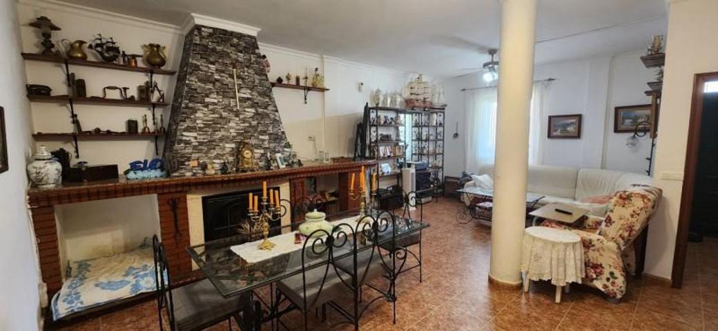 Casa en venta en Gibraleón, Gibraleon photo 0