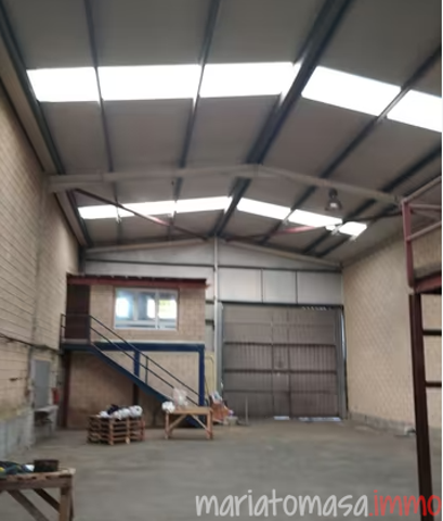 Nave industrial en venta en Valle de Mena, Valle de Mena photo 0