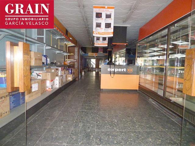 Local comercial en venta en Albacete, Centro photo 0