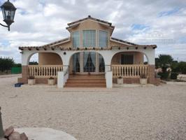 Chalet en venta en Cehegín photo 0