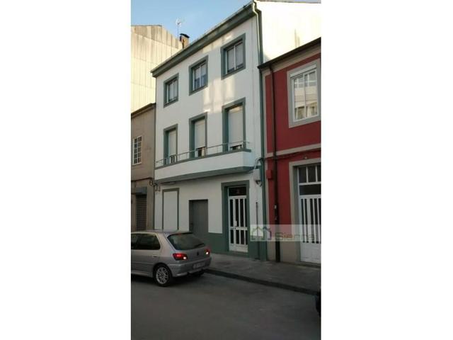 Casa en venta en Sarria photo 0