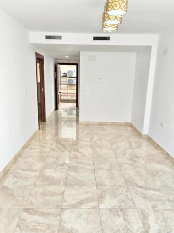 Piso en venta en Melilla, Centro photo 0