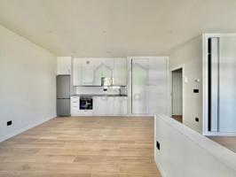 Apartamento en venta en Vigo, Centro photo 0